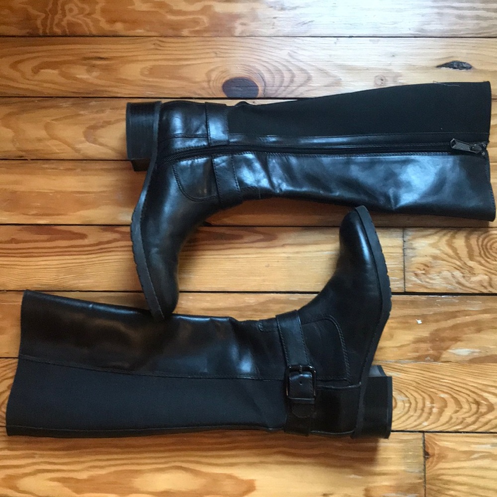 Donald Pliner black riding boots